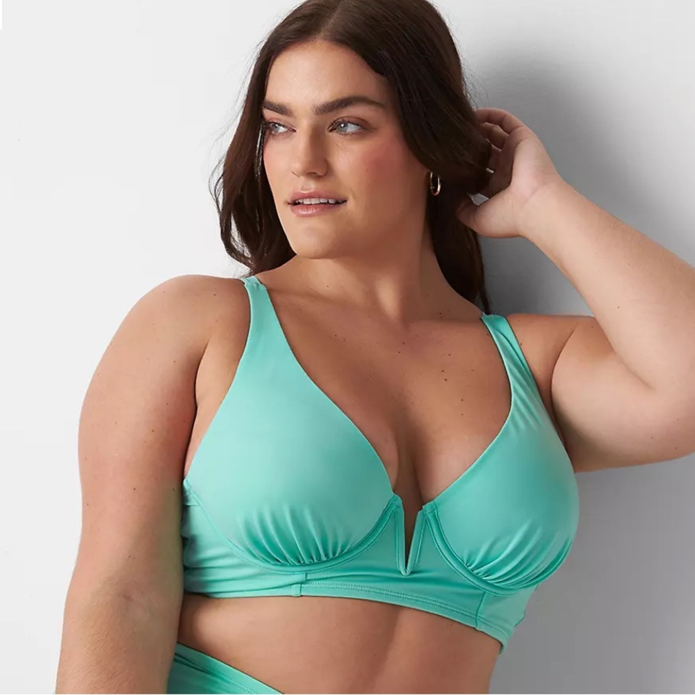 NEW Cacique Underwire V-Wire Bikini Swim Plunge Top Size 38C NWT